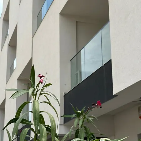 Cube2 Boutique Aparthotel Navodari